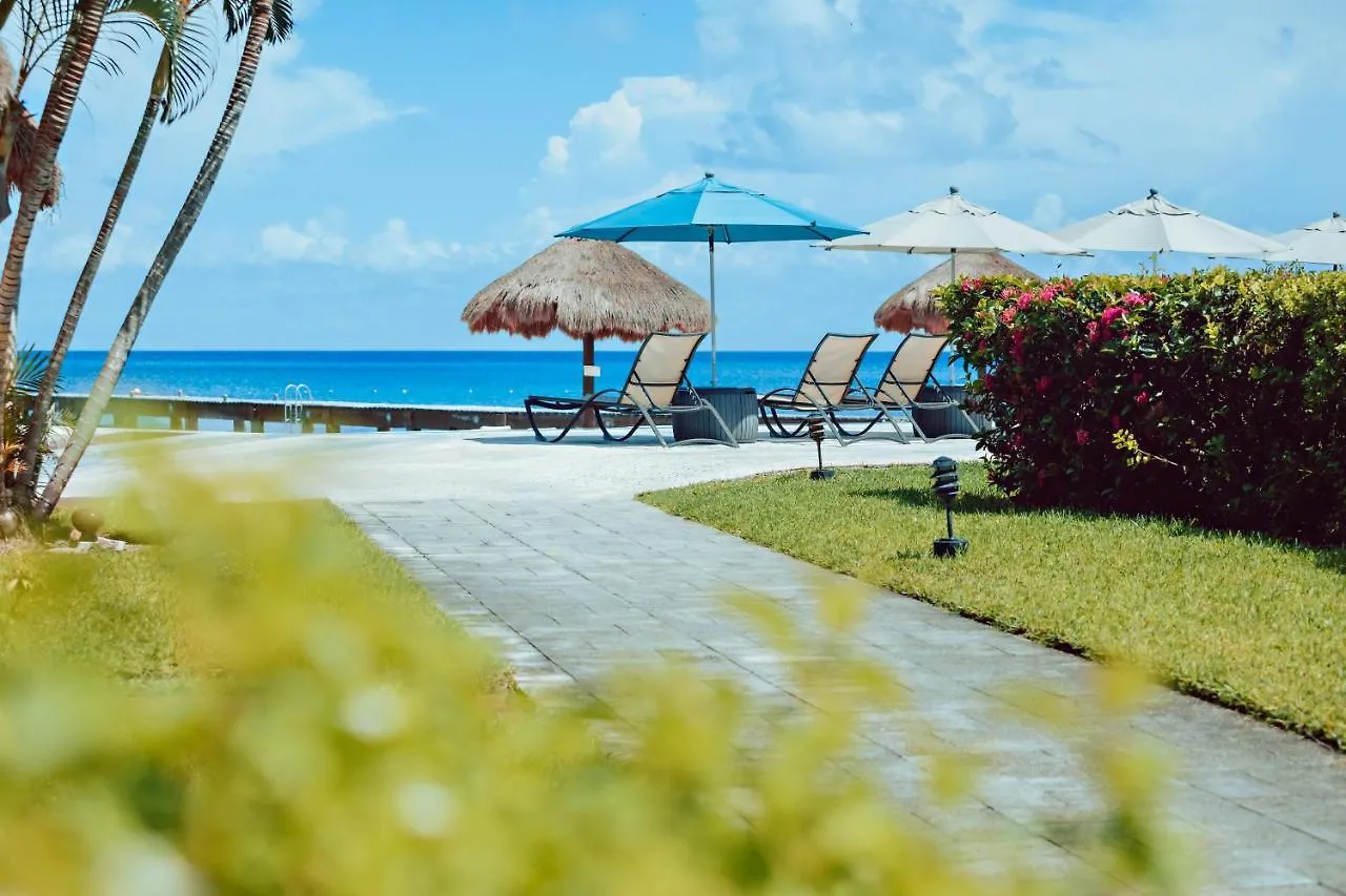 Cozumel Beach House Luxury Vacation Rentals - Villa Paradise Cozumel Has 2 Private Master Suites Ocean & Garden View